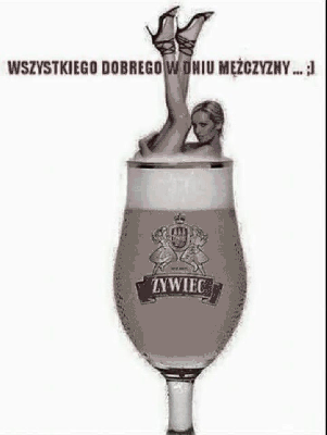 Kobieta kąpiąca się w piwie